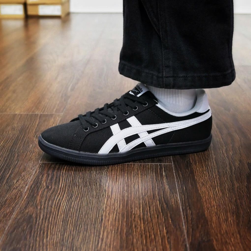 Giày Onitsuka Tiger Tokuten Black White