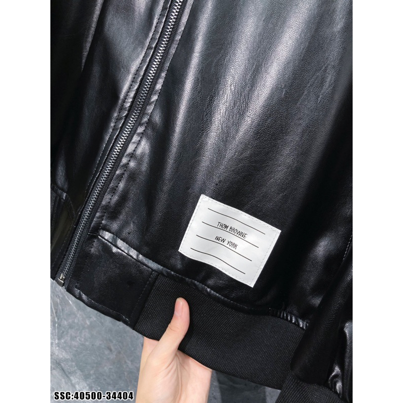 [AIO fashion] Áo Khoác Da Nam Thom Browne Bomber Jacket Thêu 4 Sọc Trắng Tay Lót Gió Bo Chun Dày Dặn Sang Trọng
