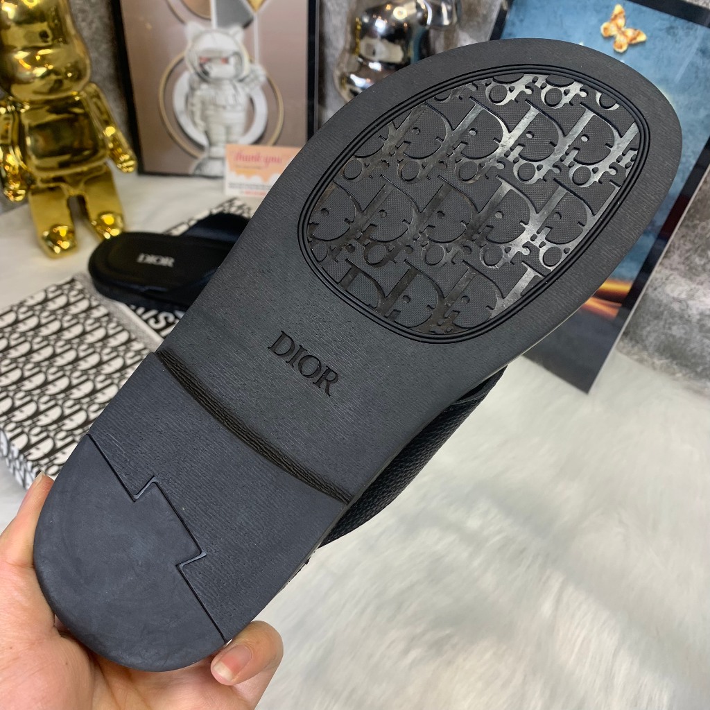 Dép xỏ Ngón Nam nữ Tông Lào Thái Mẫu Diorrs Mới 2024 Cập Bến,Dép Lê logo dior kim loại họa tiết đen sang chảnh