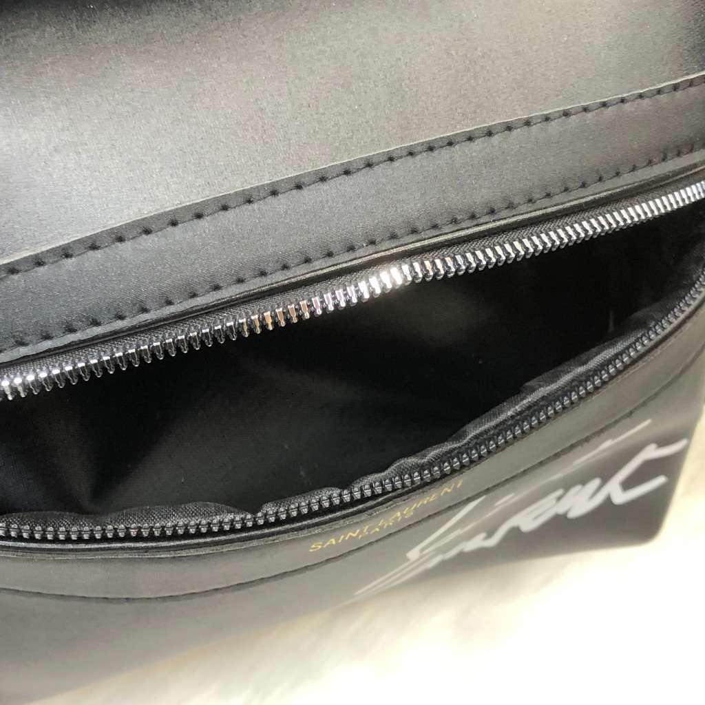 Balo Da Học Sinh Xinh Chữ Kí Saint Laurent  Chất Liệu Cao Cấp,,Balo SL Cao Cấp đi chơi, đi du lịch,Balo Cặp Đi Chơi