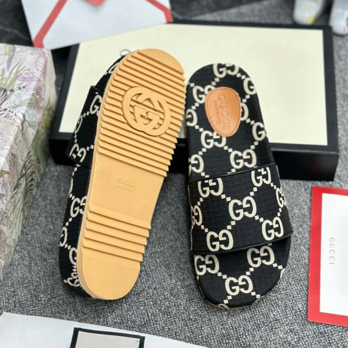 Dép Lê quai ngang GC họa tiết monogram logo nam nữ Mới 2024 Cập Bến,Dép Lê Huấn Hoa Hồng họa tiết gc