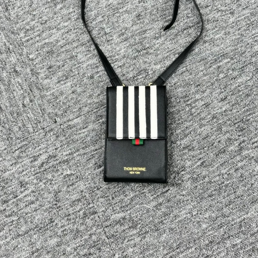 [ AIO LUXURY ] Túi Phone Bag Thom Hoạ Tiết Kẻ 4 Sọc Cao Cấp-Túi Đeo Chéo Thom Bag Nam Nữ Mix Phối Viền Sọc Ful Box.