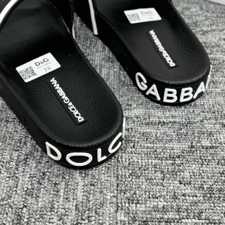 Dép Lê nam nữ quai ngang cao su quai nổi chữ D&G viền trắng đế đúc nổi hoạ tiết Số vs Chữ hoa văn cao cấp