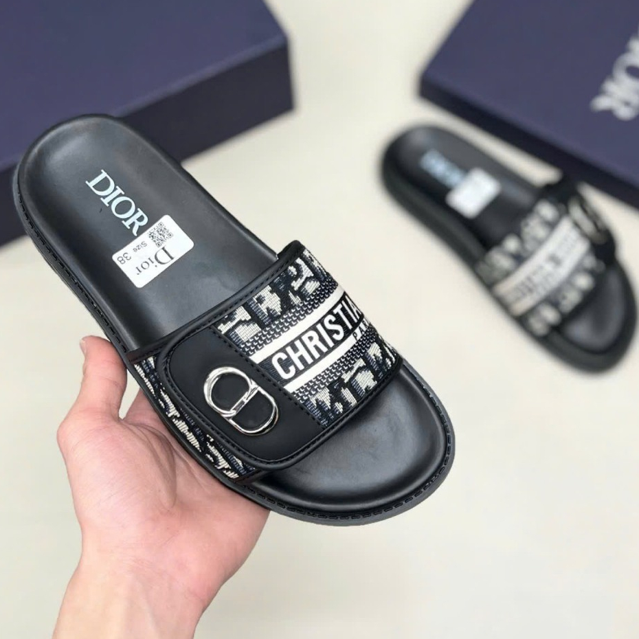 Dép quai dán DIOR nam nữ thêu logo kim loại, dép quai ngang DIOR thiết kế sang trọng đế cao su mềm mại full bill box