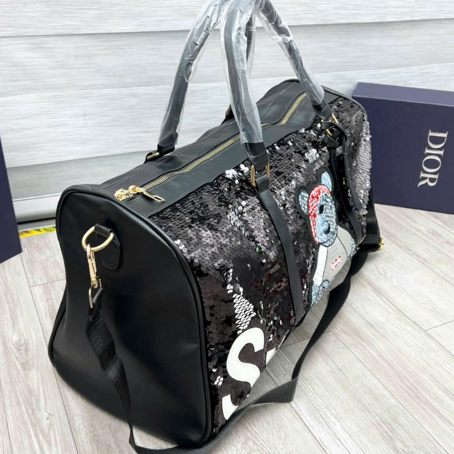 TÚI DU LỊCH , TÚI TRỐNG Supreme Gấu,Túi xách da du lịch đeo chéo nam nữ cao cấp túi trống size lớn thời trang thể thao