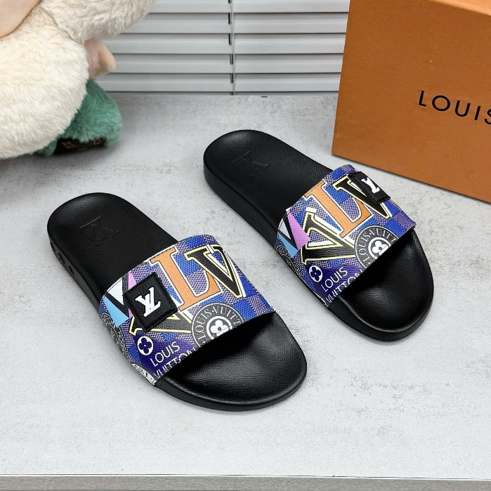 Dép Louis Vuitton quai ngang LV,đế đúc cao su non,chống trơn trượt,quai nhiều mầu,đủ size mẫu mới nhất hottrend 2025