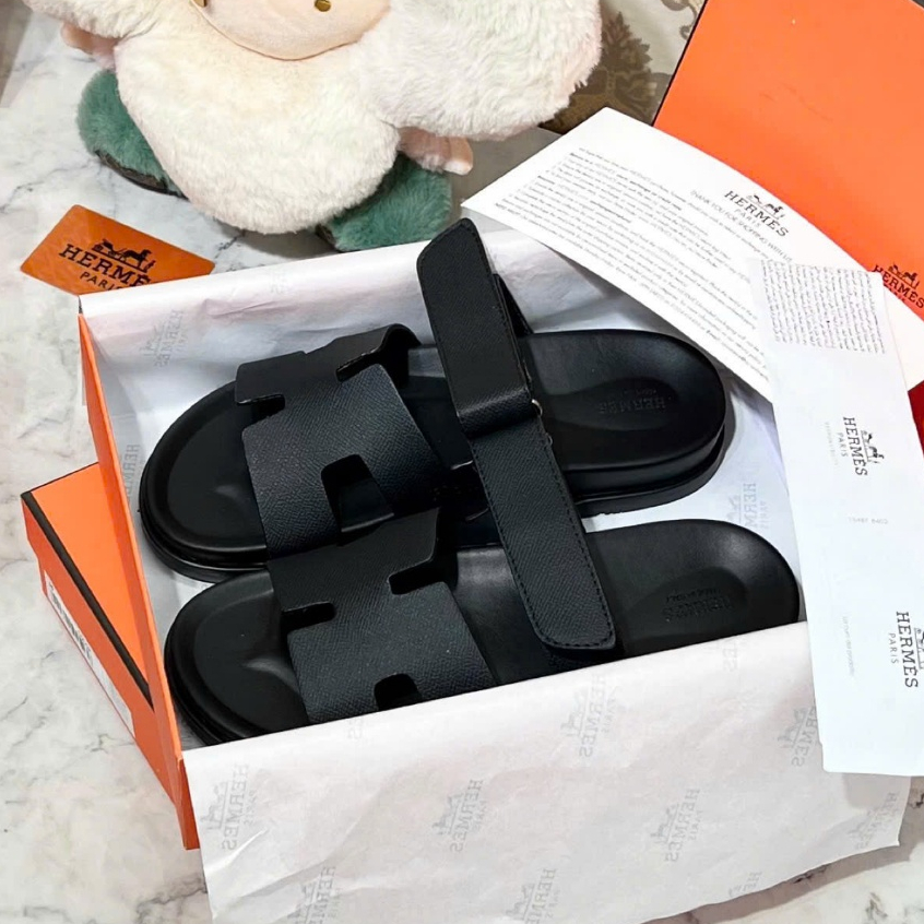 Dép HM Chypre Sandal Full NAVY ĐẾ ĐEN 2025