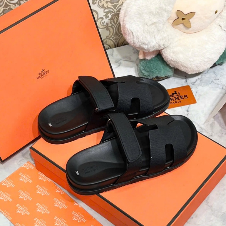 Dép HM Chypre Sandal Full NAVY ĐẾ ĐEN 2025