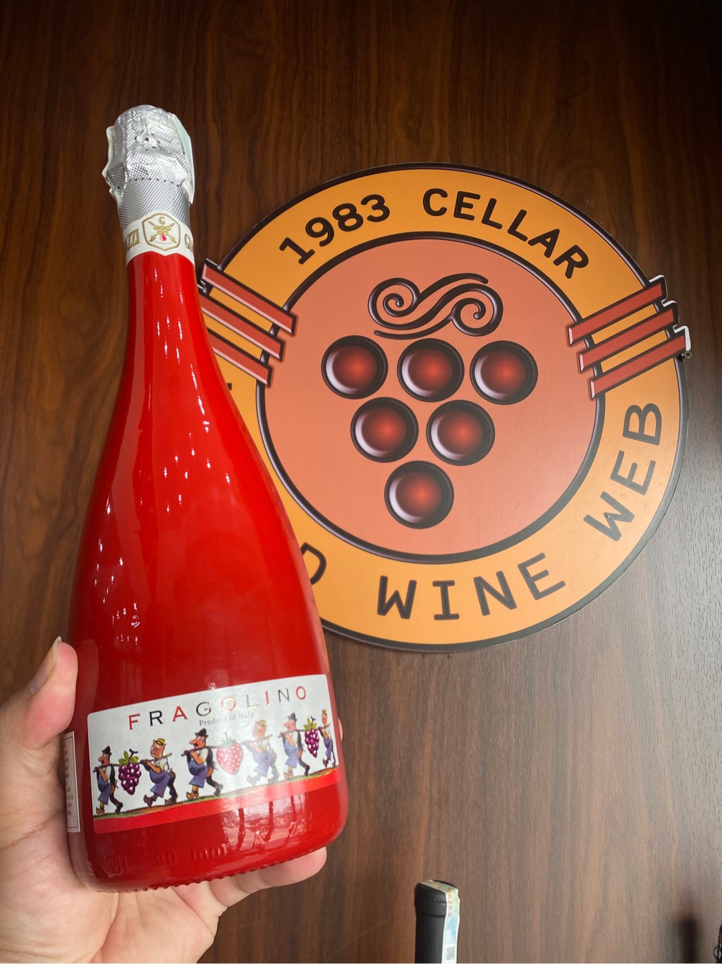 Rượu vang sủi bọt sparkling FRAGOLINO Ý