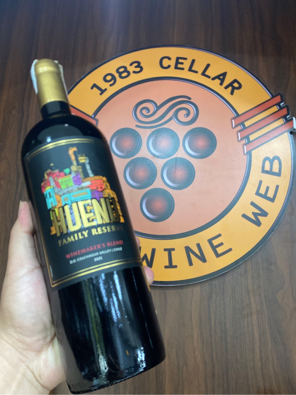 Rượu vang đỏ HUENU Family Reserve 2021