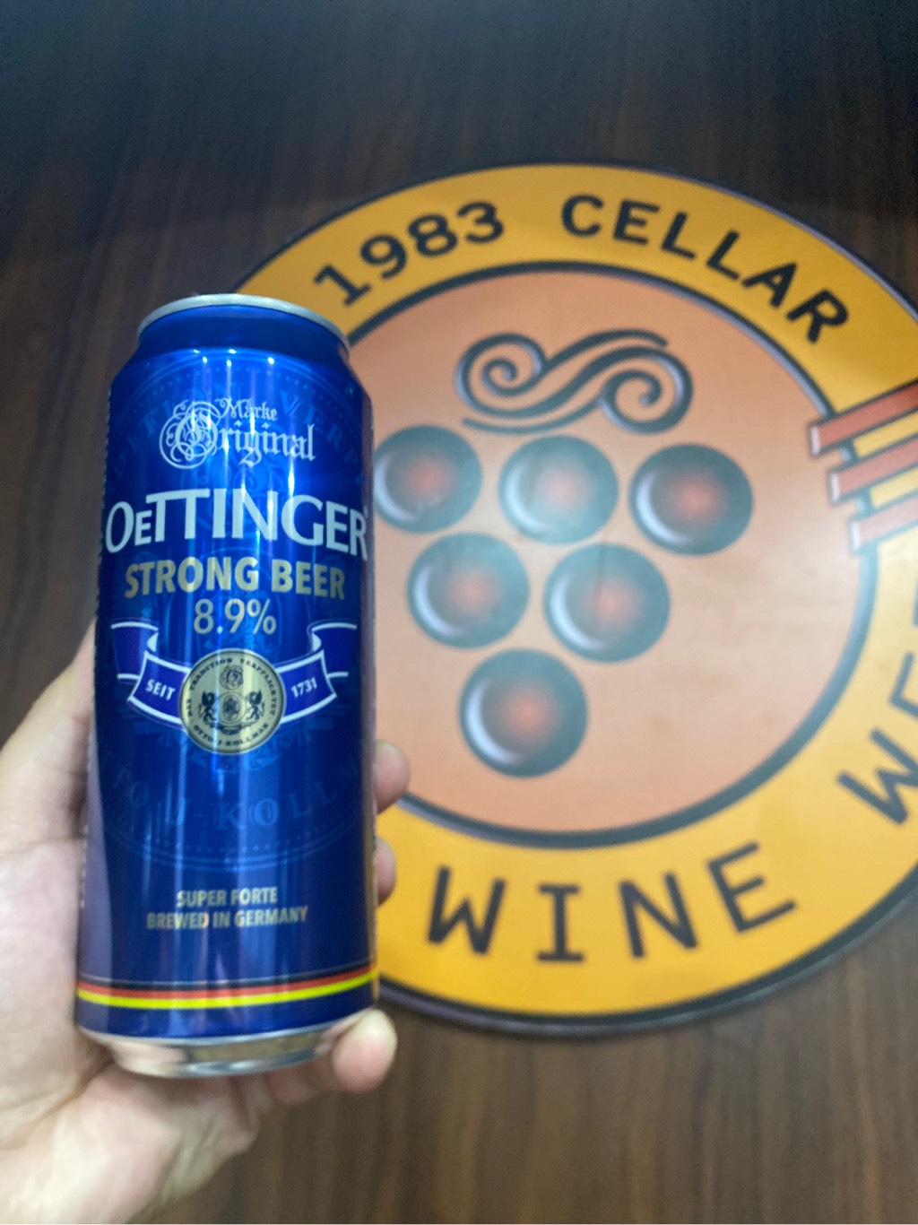 Bia Oettinger nặng độ 8,9% lon 500ml