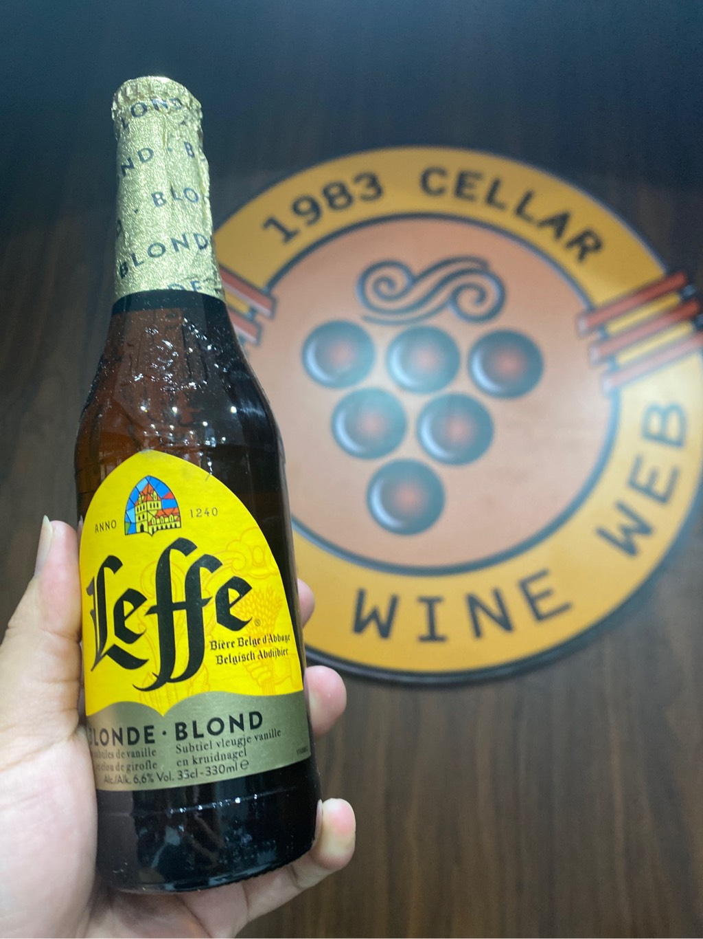 Bia chai Leffe vàng 330ml