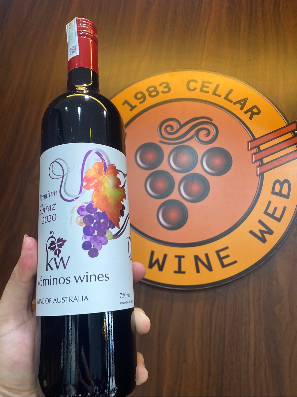 Vang đỏ Úc KOMINOS Premium Shiraz 2020
