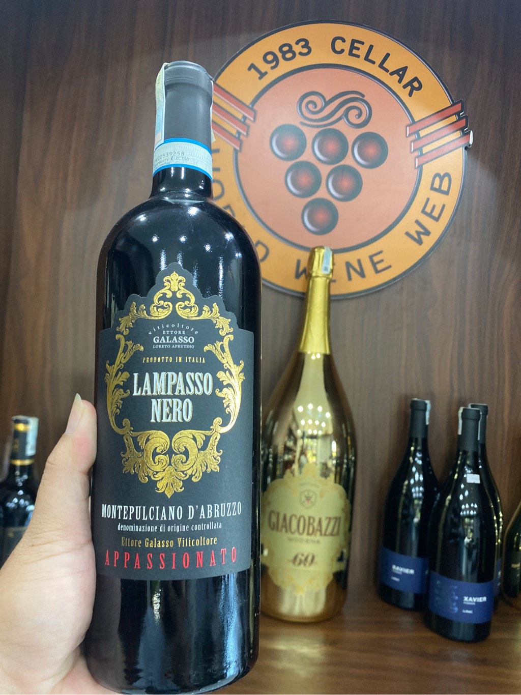 Vang Đỏ Ý LAMPASSO NERO (Đen)