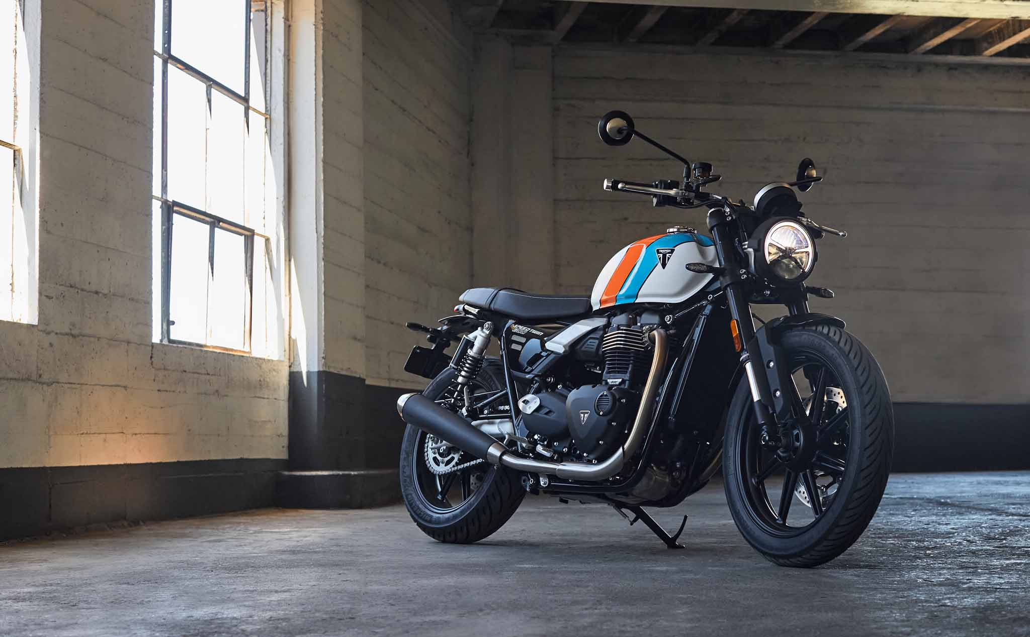 Triumph nâng cấp lớn cho Speed Twin 900 2025