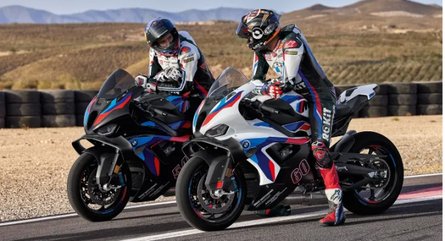 BMW M1000RR 2025 đã ra mắt với động cơ, tính khí động học và thiết bị điện tử được nâng cấp