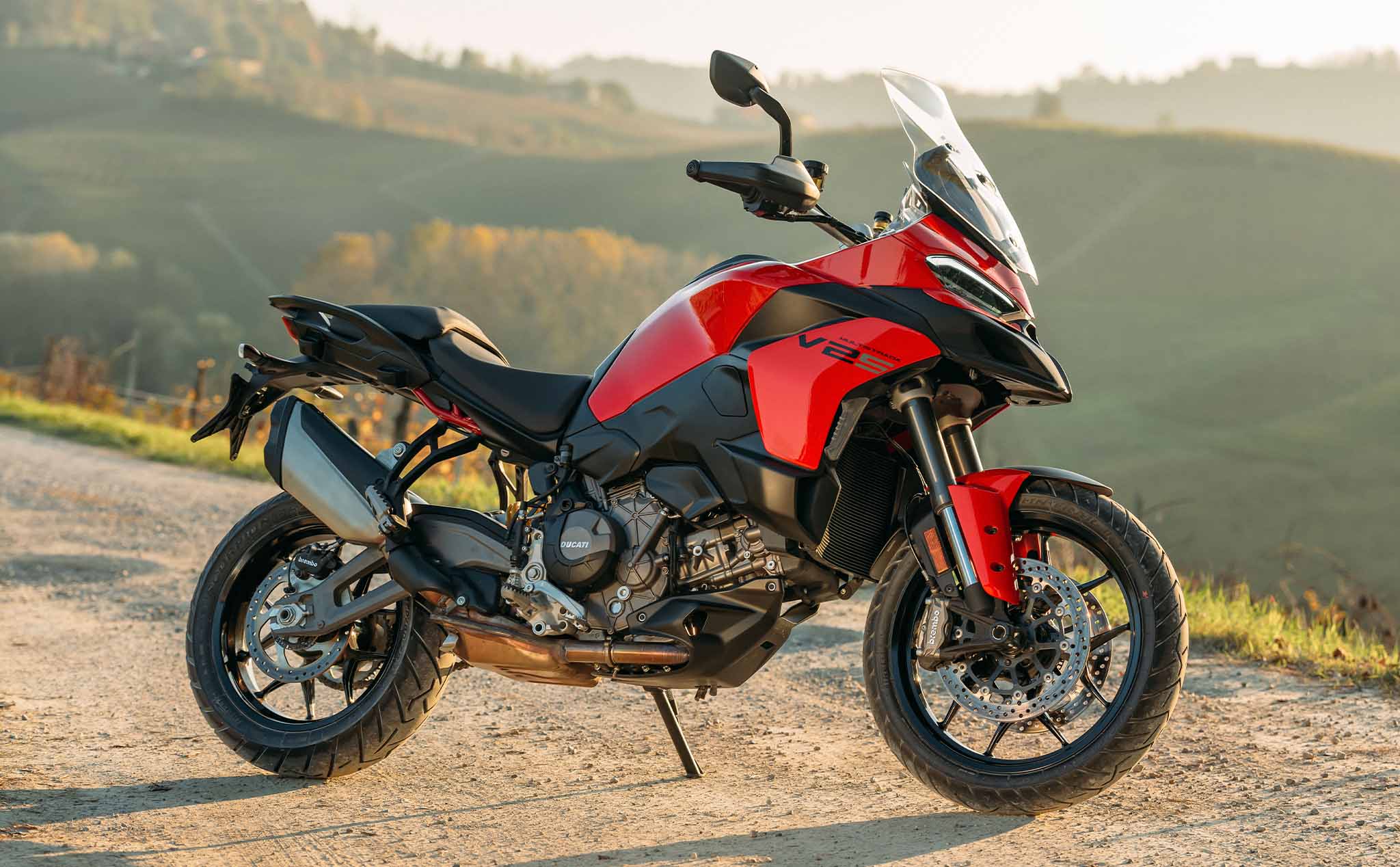 Ducati ra mắt dòng Multistrada V2