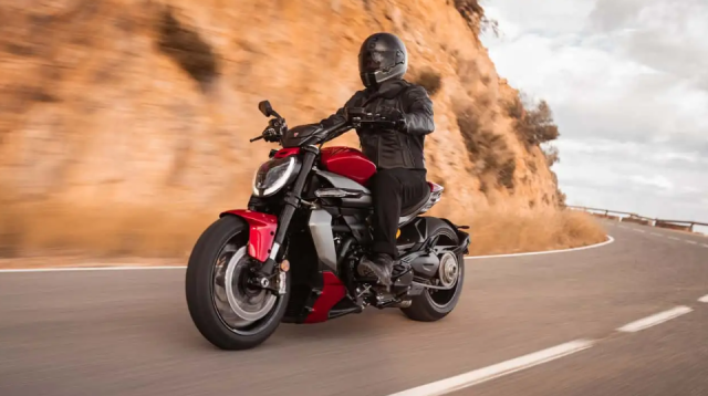 Chiếc xe máy 'Cruiser' sắp ra mắt của Ducati có thể là chiếc xe điên rồ nhất từ trước đến nay