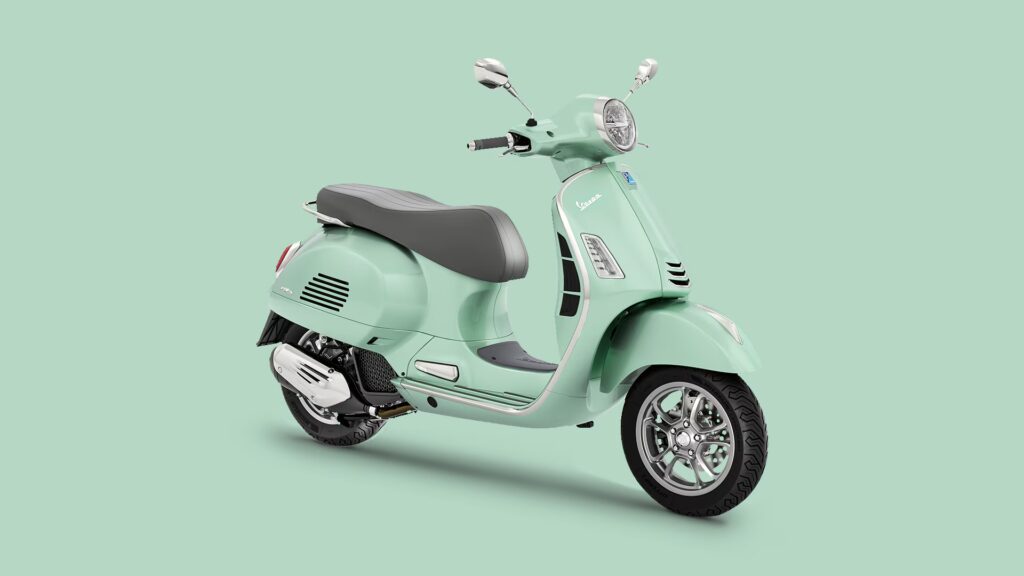 Vespa GTS 310 2025 ra mắt, động cơ mạnh nhất trong lịch sử hãng xe Ý