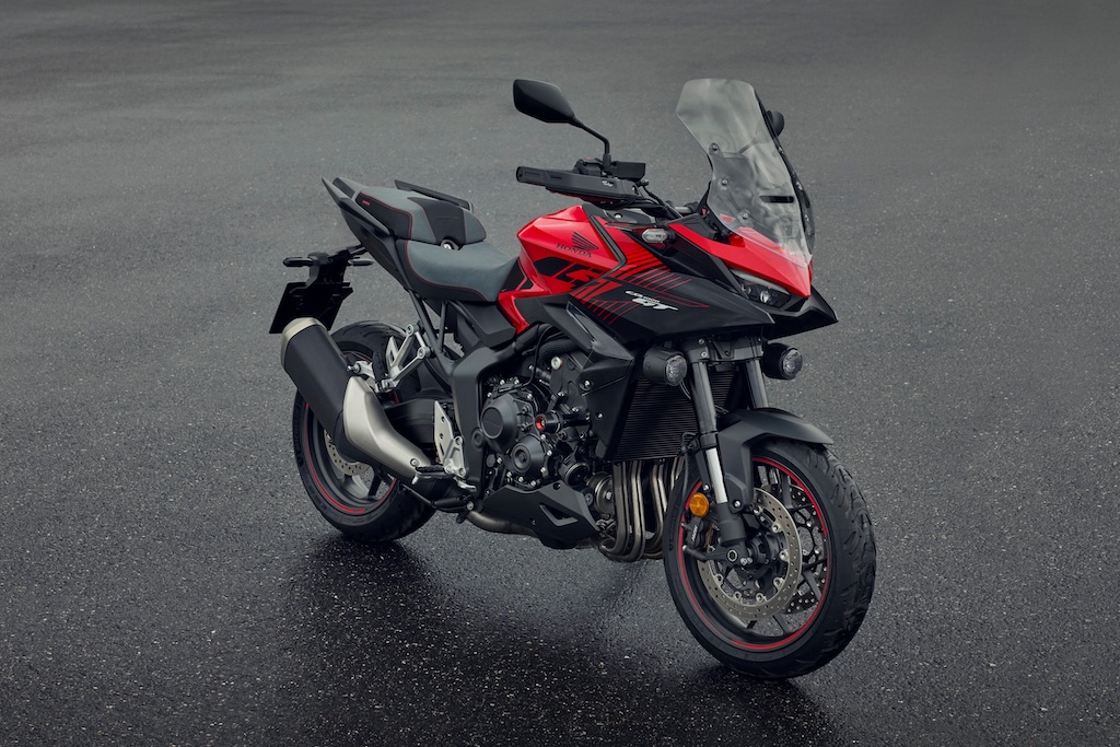 Honda lấy CB1000 Hornet phuộc sau, lắp giảm xóc điện tử cùng quây gió để trở thành 