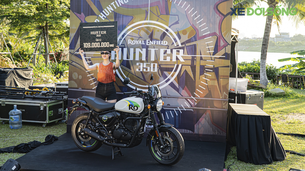 Giá chỉ từ 109 triệu đồng, Royal Enfield Hunter 350 lập đáy mới cho mô tô hoài cổ dưới 500cc tại Việt Nam