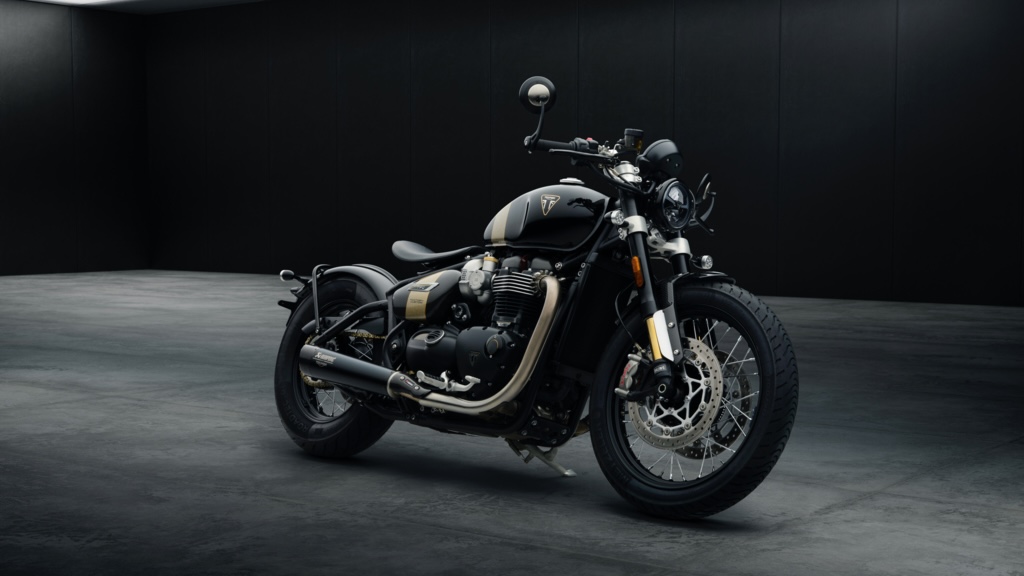 Triumph đem mô tô độ chính hãng Bobber TFC trở lại sau 5 năm, chả được nâng cấp mà còn yếu hơn