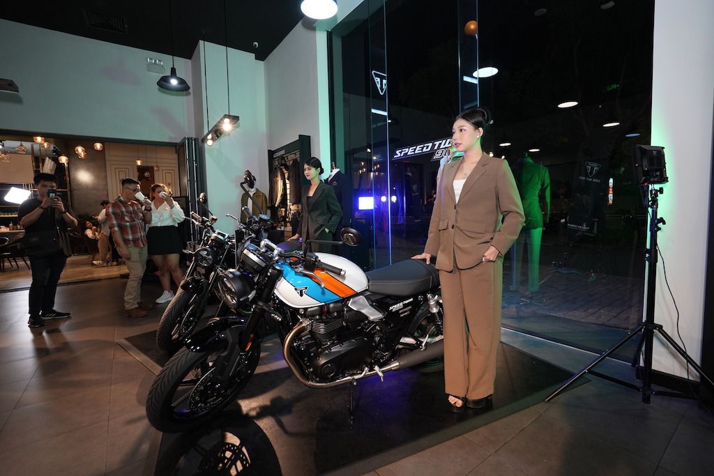 Tăng 15 triệu đồng, Triumph Speed Twin 900