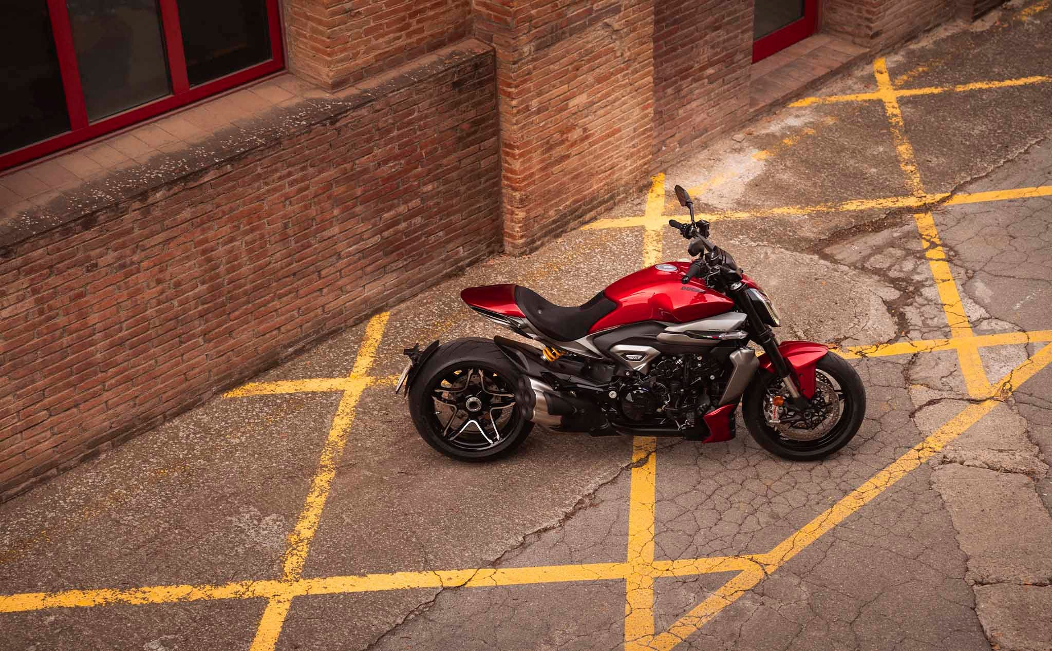 Ducati ra mắt XDiavel V4 với động cơ Granturismo V4