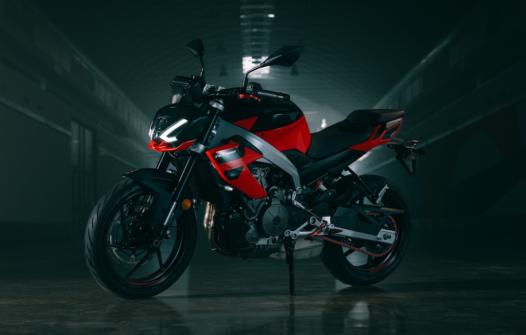 Naked bike mới Tuono 457 của Aprilia