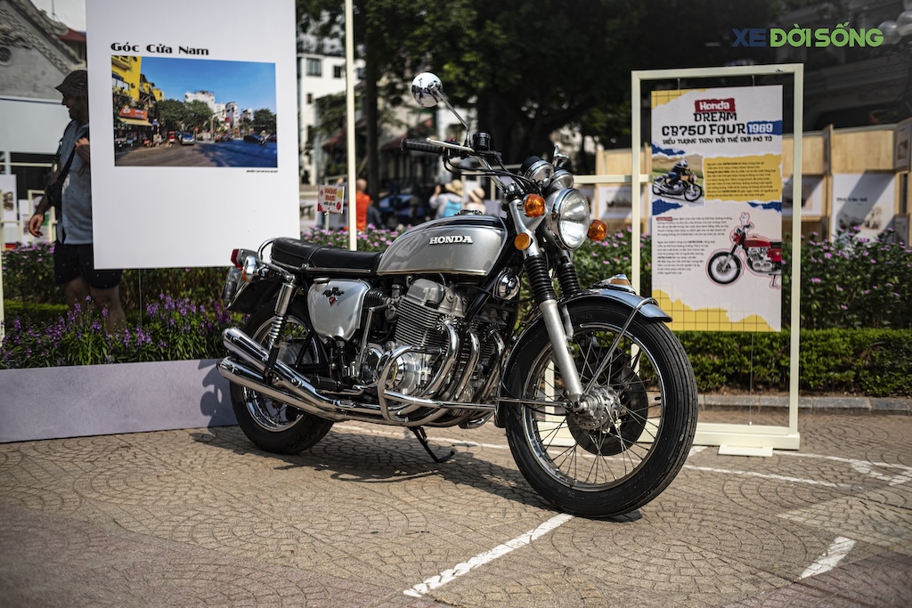 Diện kiến mô tô cổ Honda CB750 Four thế hệ đầu tại Việt Nam -