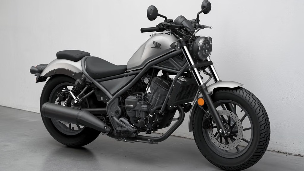 Honda chính thức đưa màn hình TFT màu và RoadSync lên cruiser Rebel 300