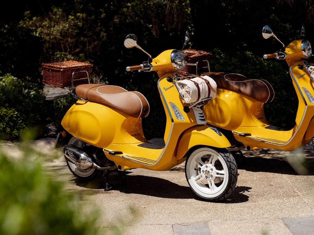 Sau 4 năm, Vespa hồi sinh concept “Pic Nic” trên Primavera, lần này bắt tay cùng thương hiệu thời trang Gigi