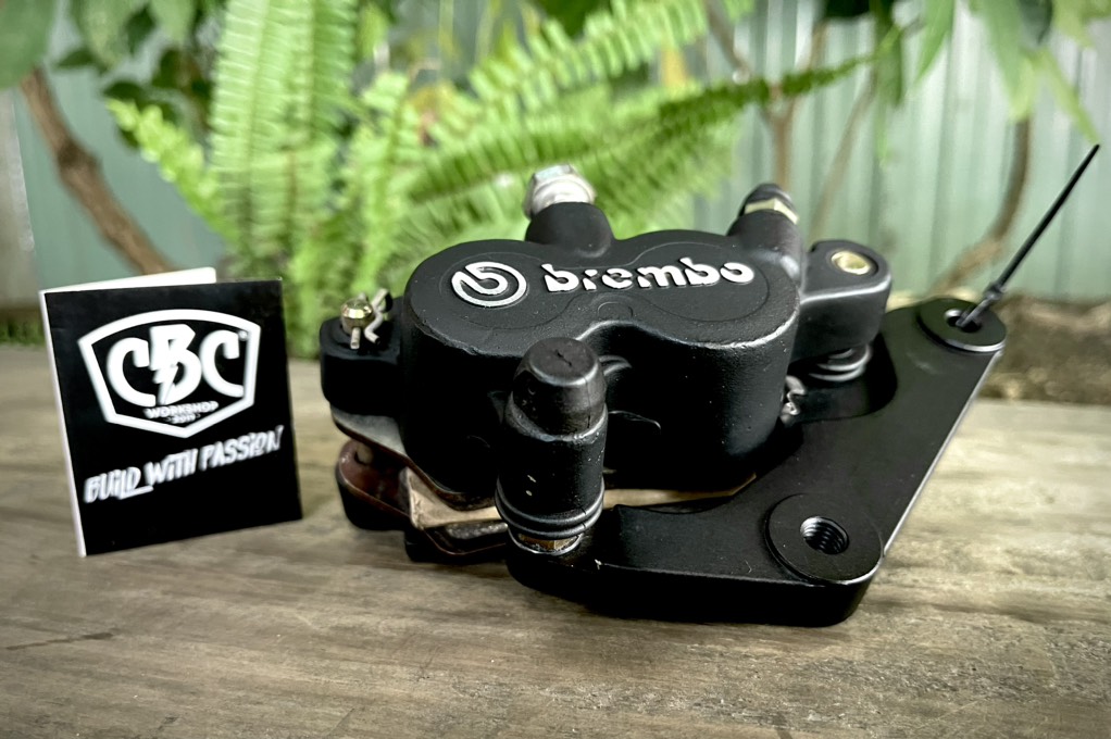 Heo BREMBO TRIUMPH tháo xe 95%