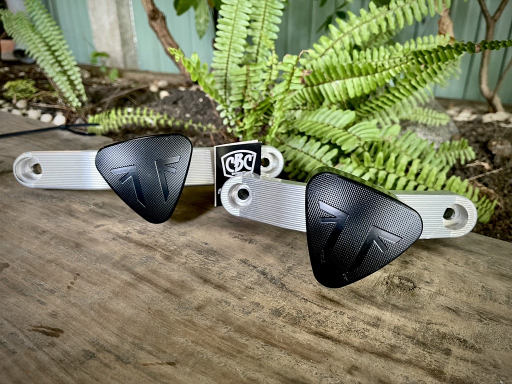 Chống đổ TRIUMPH TRIDENT 660 85%