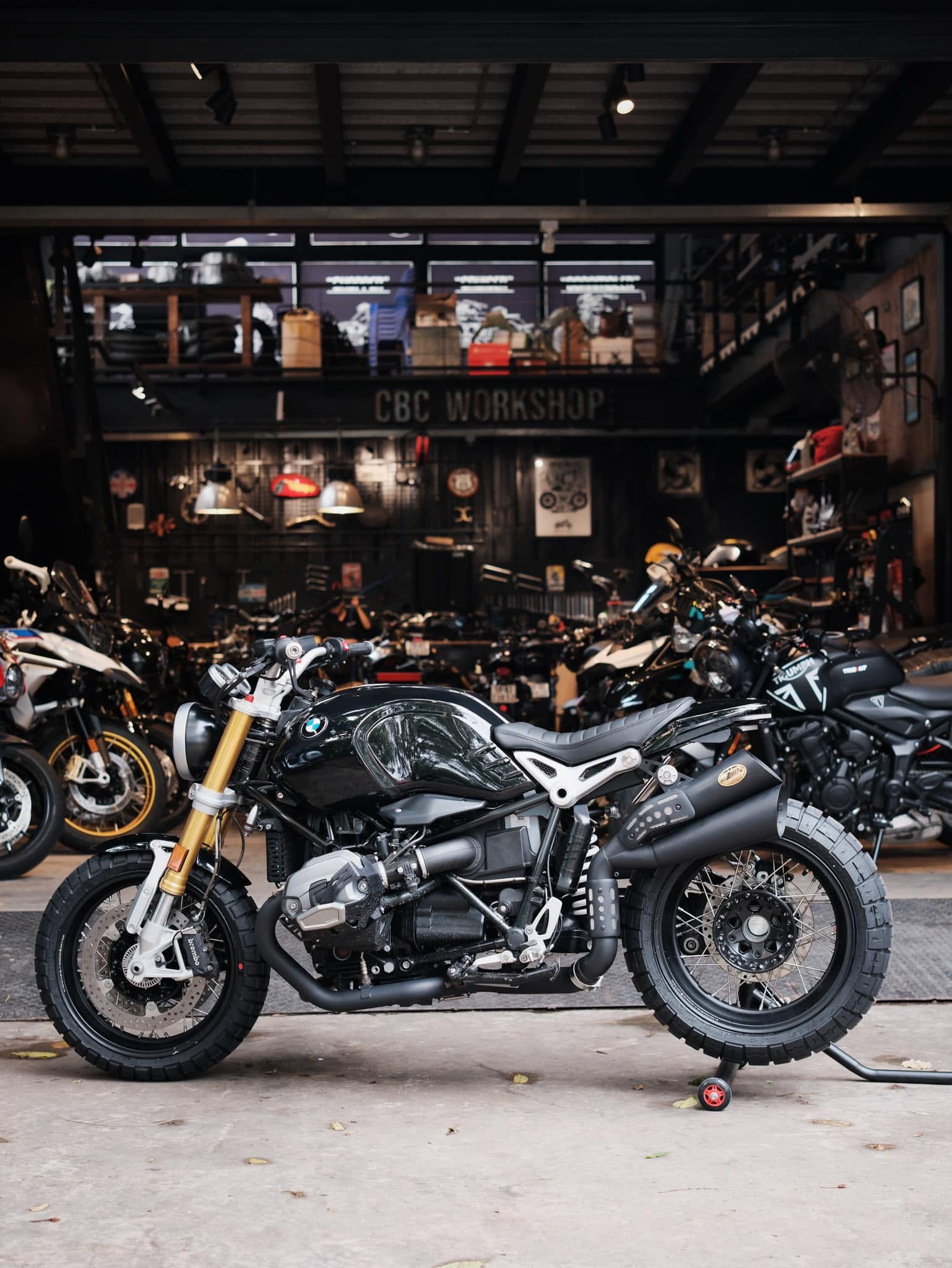 Yên solo cho Bmw Rninet - 657KG