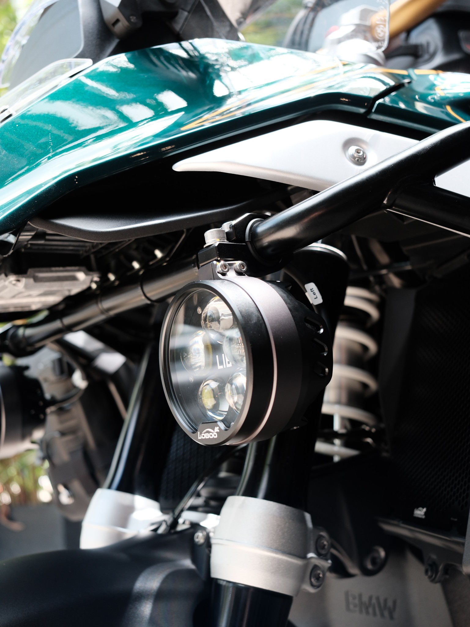 Cặp đèn trợ sáng Loboo L16 - 602KG