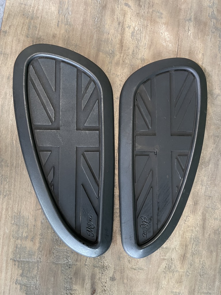 Cao su chống trượt MOTONE