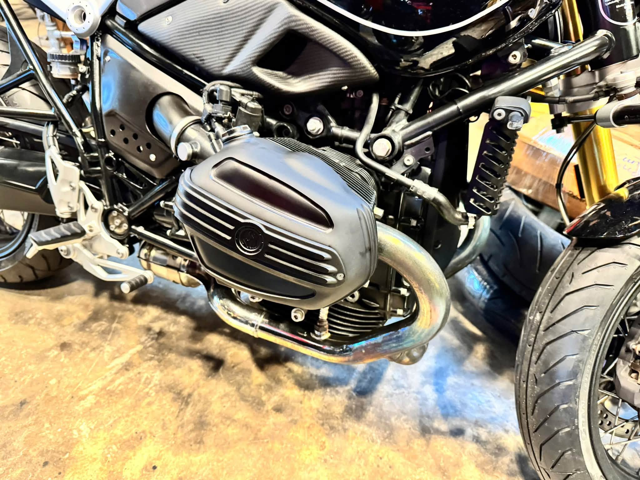 Ốp máy Roland sands design cho R9t ga dây - 667KG