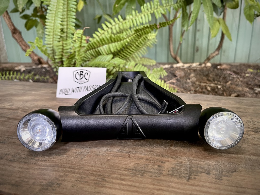 Đế đèn hậu sẵn Signal - TRIUMPH BOBBER 17 23