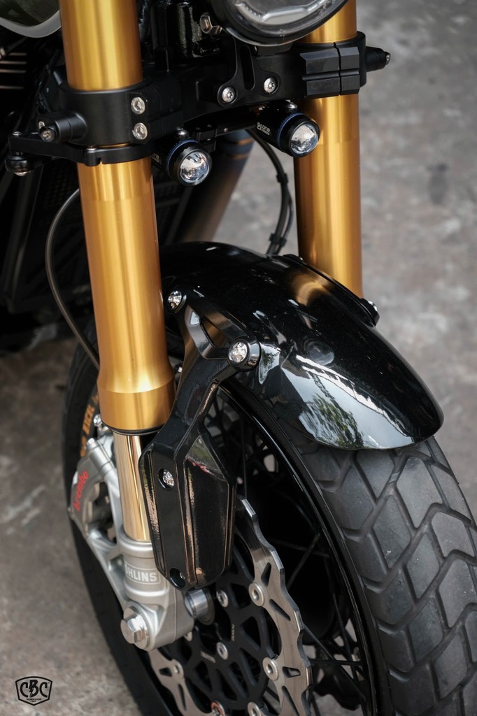 TRIUMPH STREET TWIN 2021 - ODO 6000km