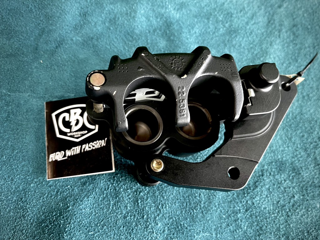 Heo BREMBO TRIUMPH tháo xe 95%