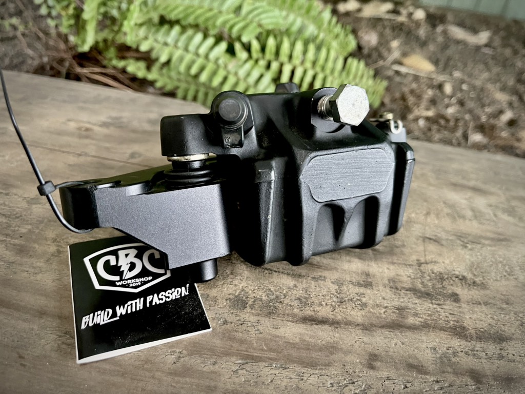 Heo BREMBO TRIUMPH tháo xe 95%