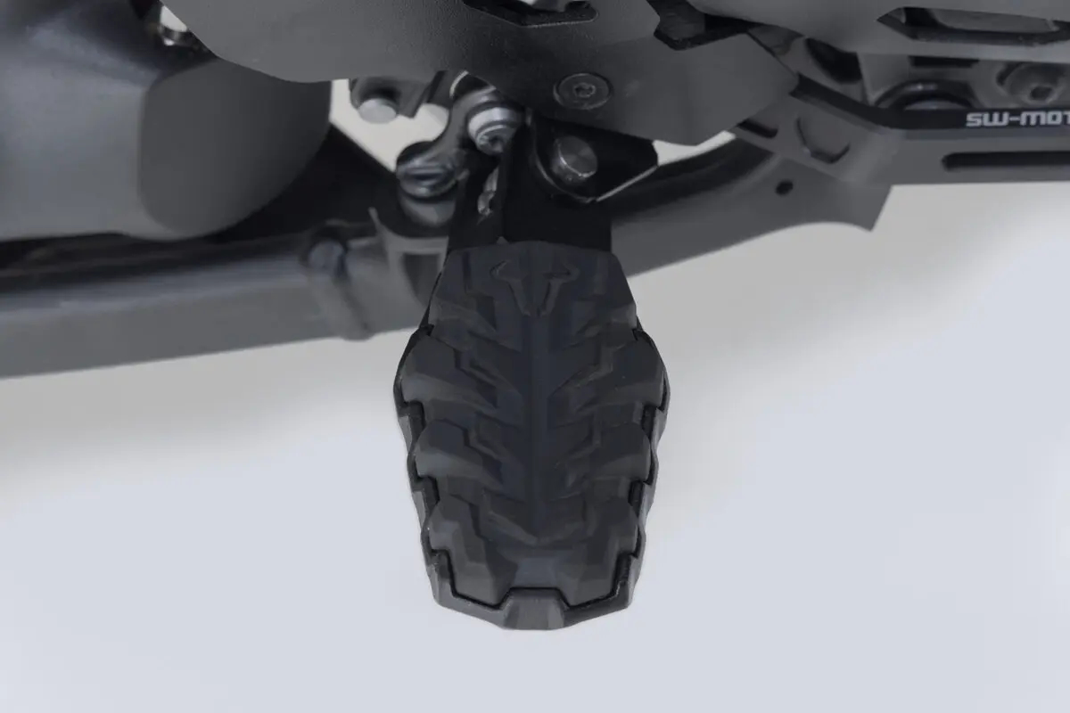 Gác chân trước Sw Motech Evo cho BMW R1300 GS/ GSA - 666KG