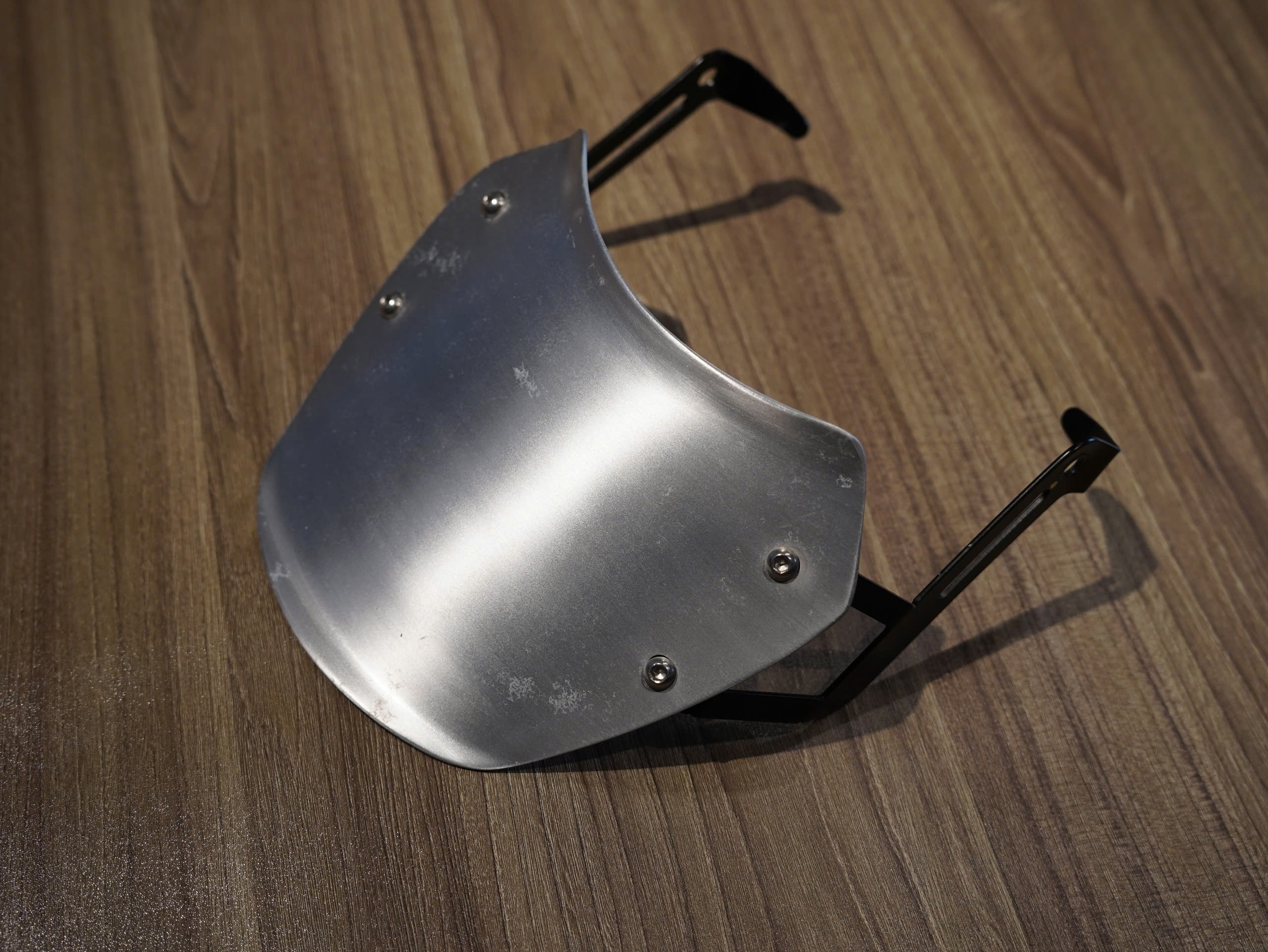 Mão Triumph scrambler 900 màu bạc - 148