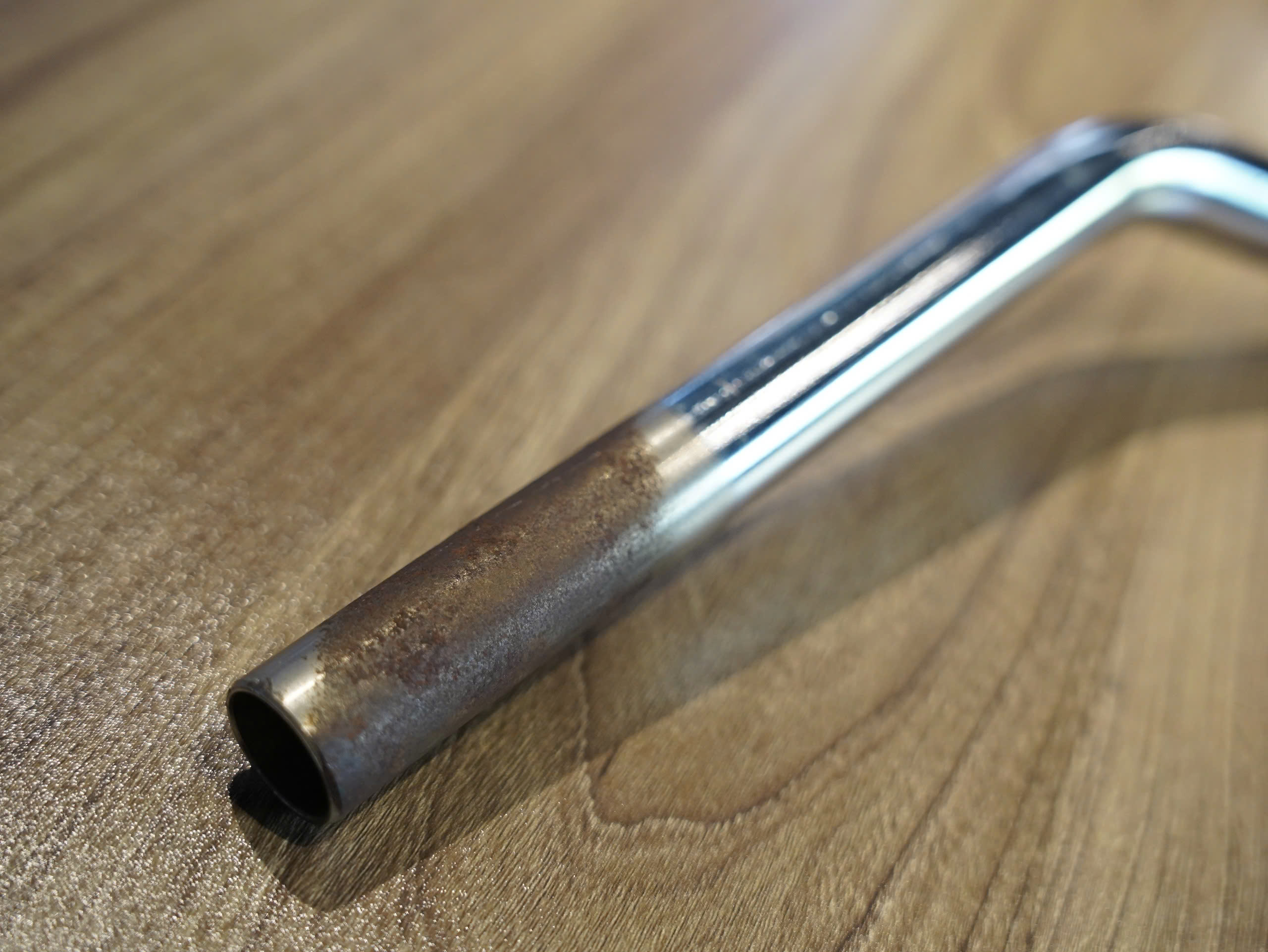 Ghi đông crom 22mm 90% - 175