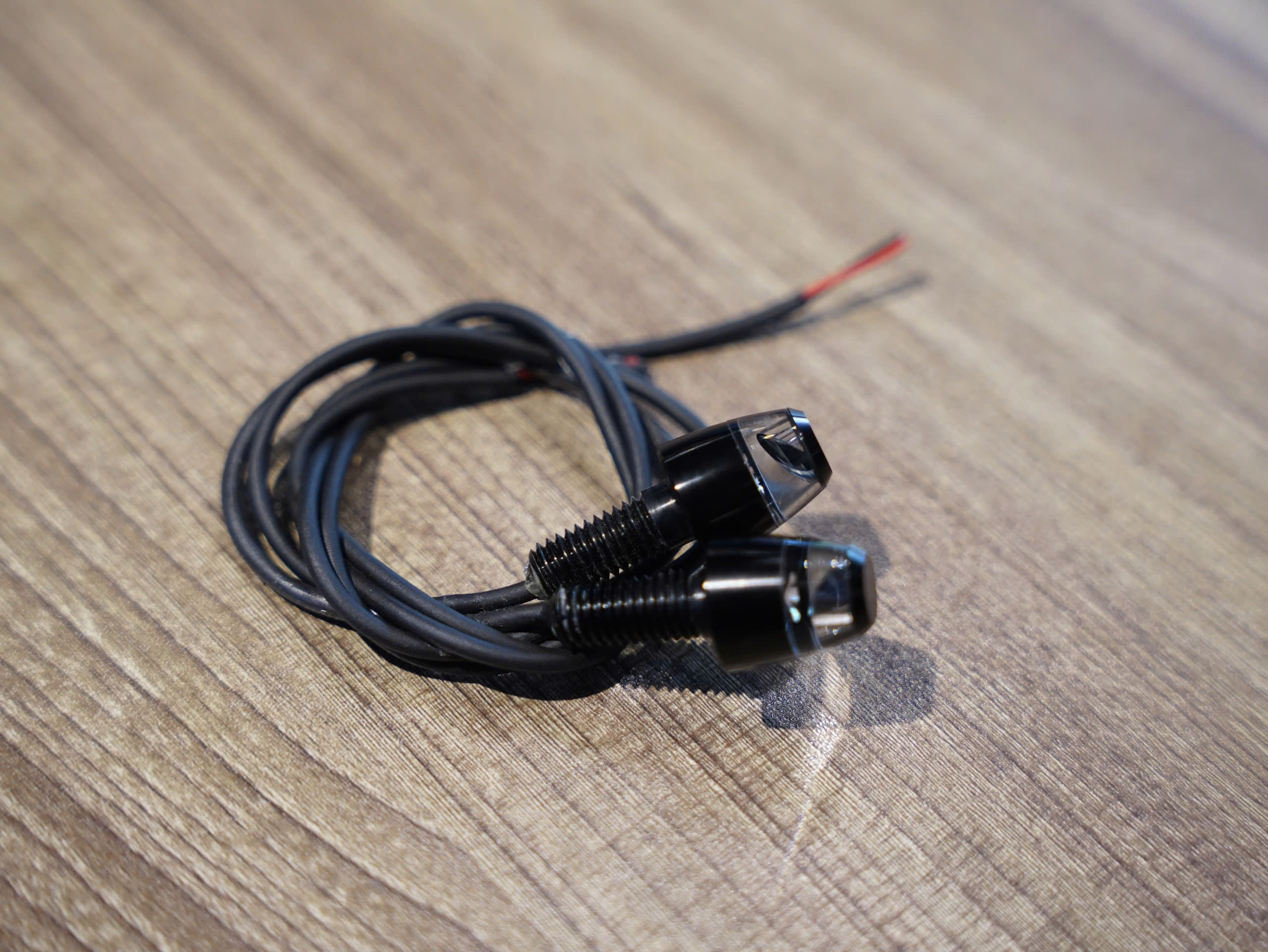Cặp xi nhan pin Motogadget - 252