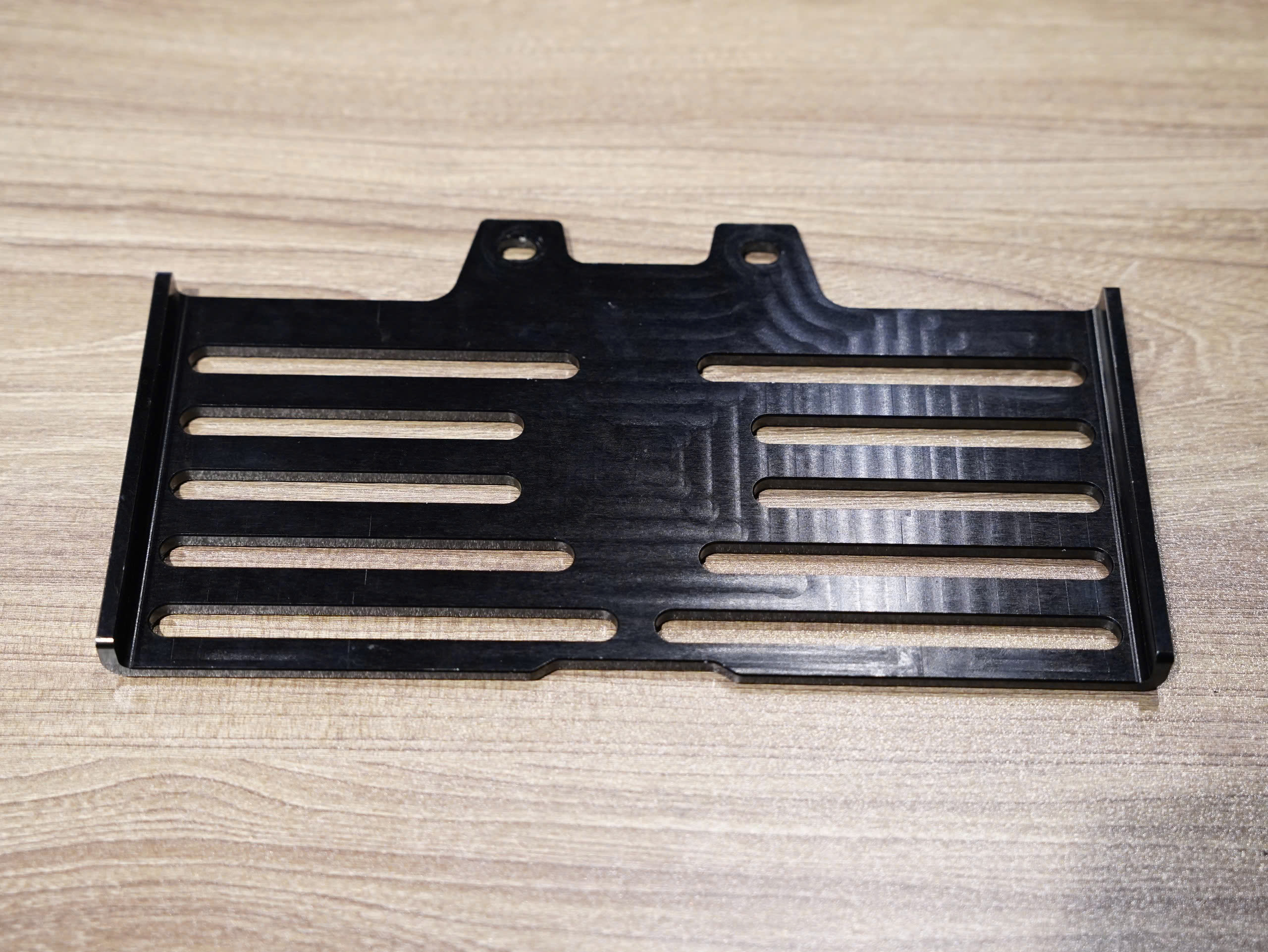 Bảo vệ két nhớt BMW Rninet Roland Sands - 190 KG