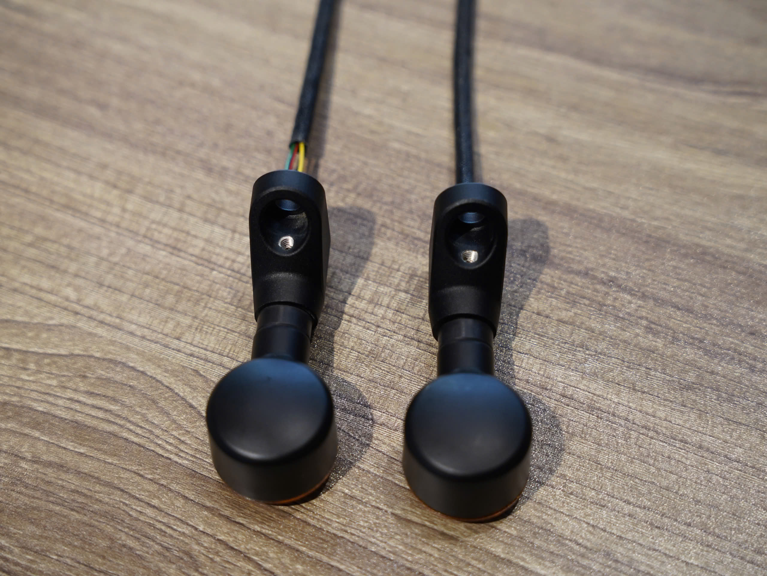 Cặp xi nhan daytona - 289