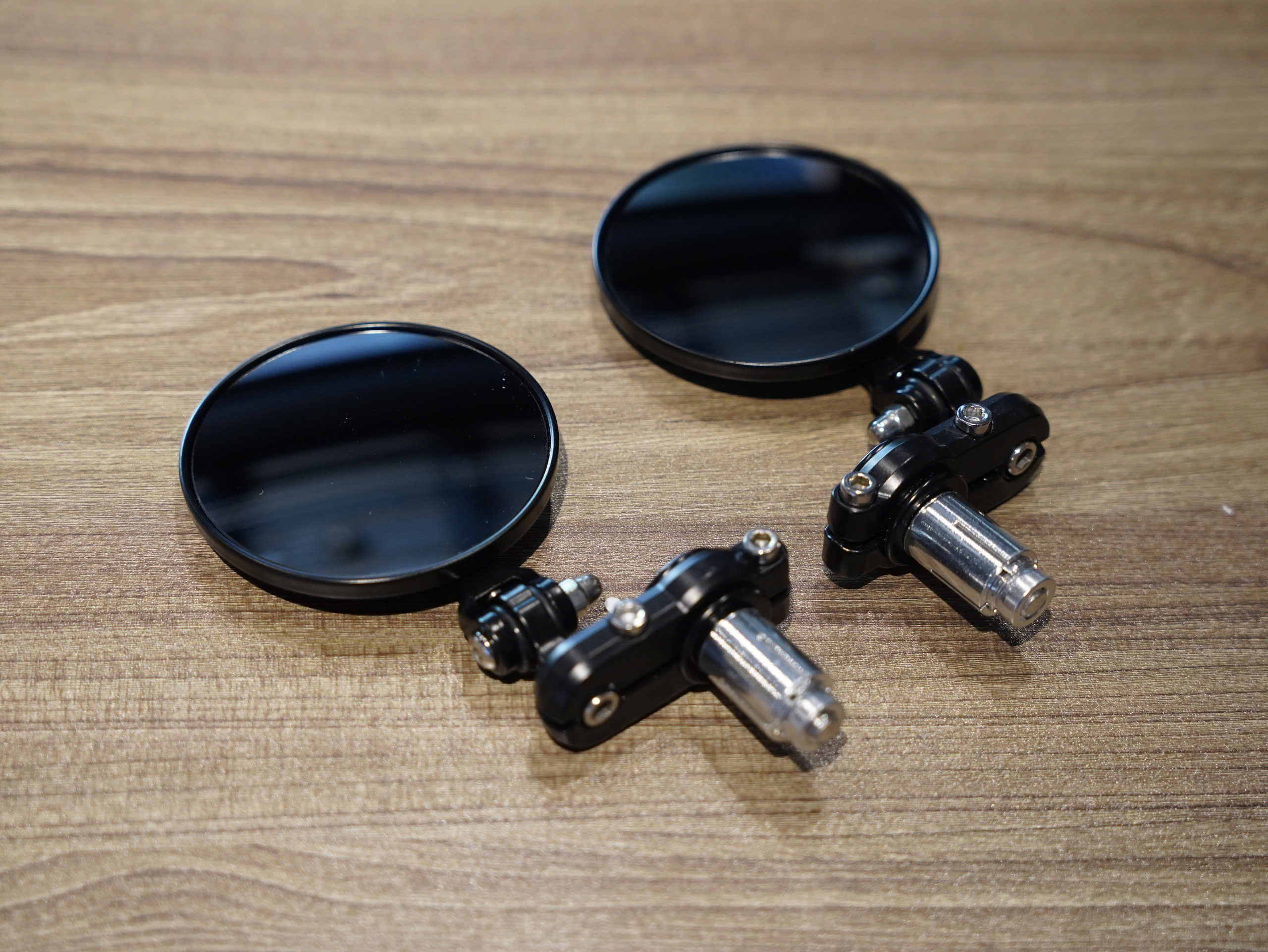 Gương gù tròn - 335