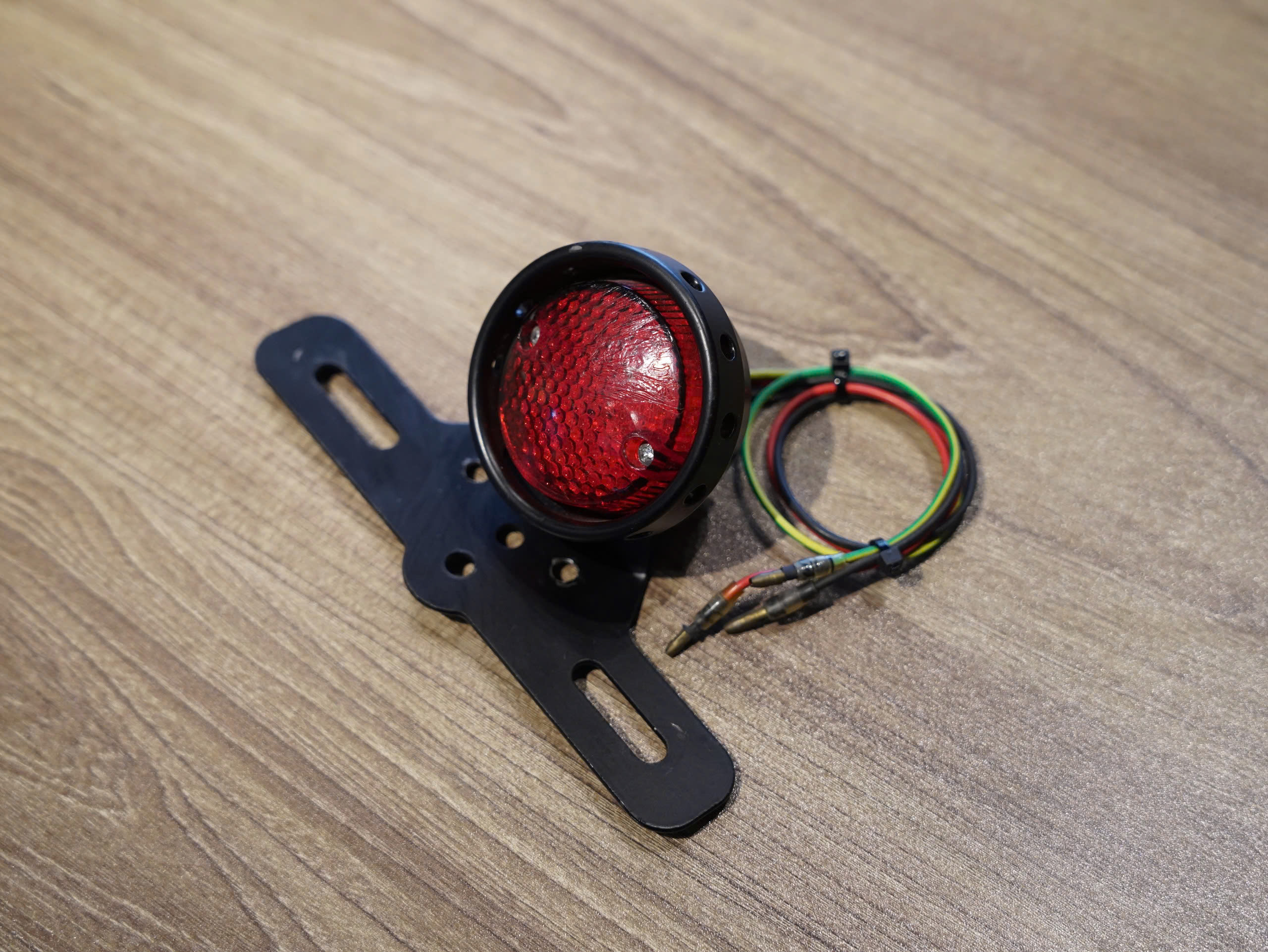 Đèn hậu tròn - 328